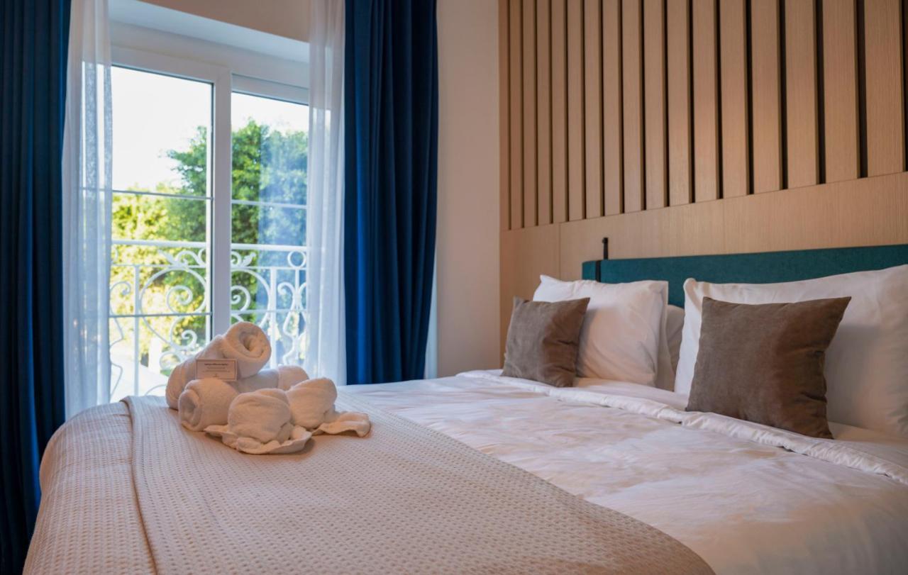 Townhouse17 Boutique Bed & Breakfast ビクトリア エクステリア 写真